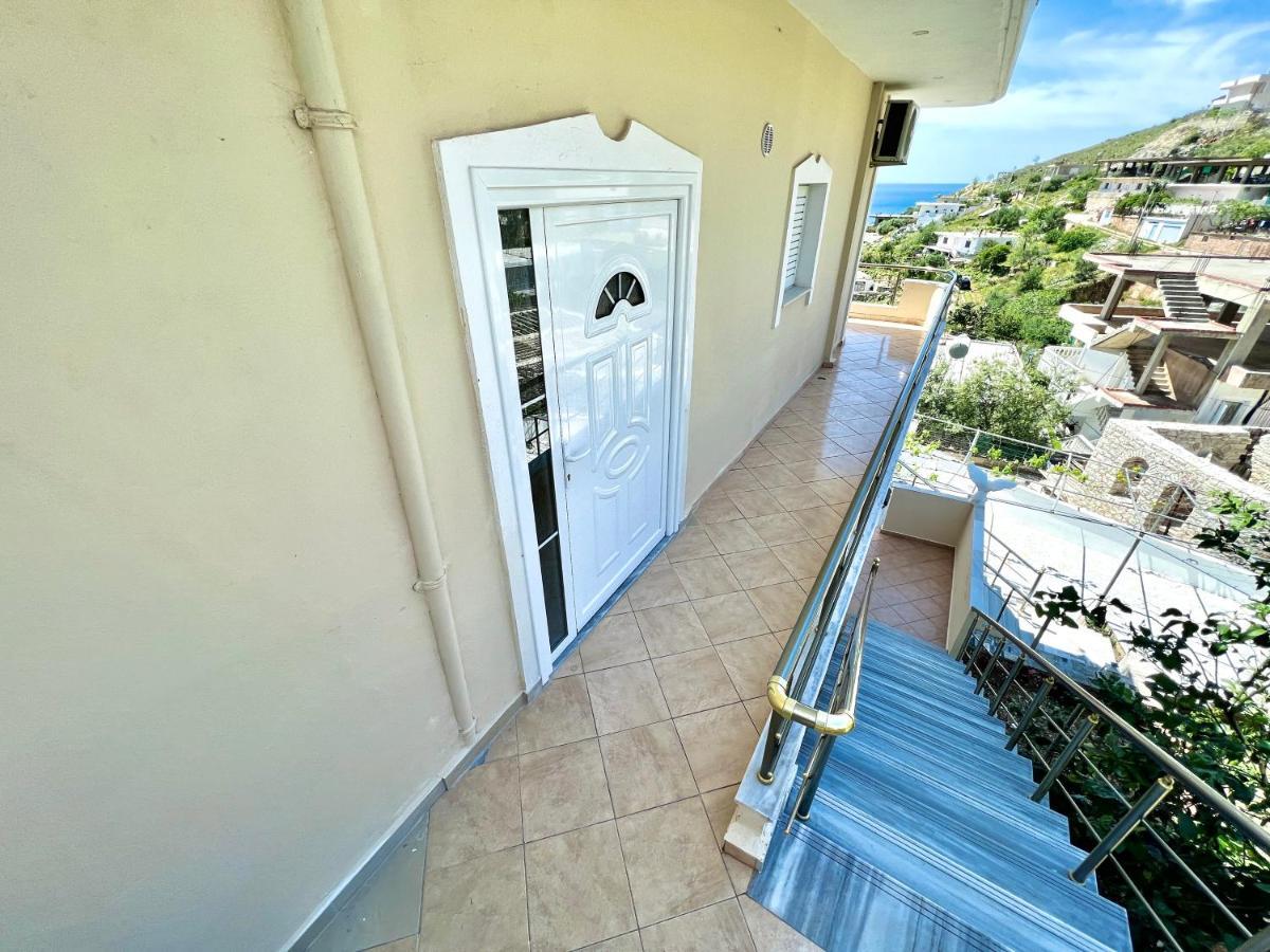 Apartmán Propery Under Renovation Sarandë Exteriér fotografie